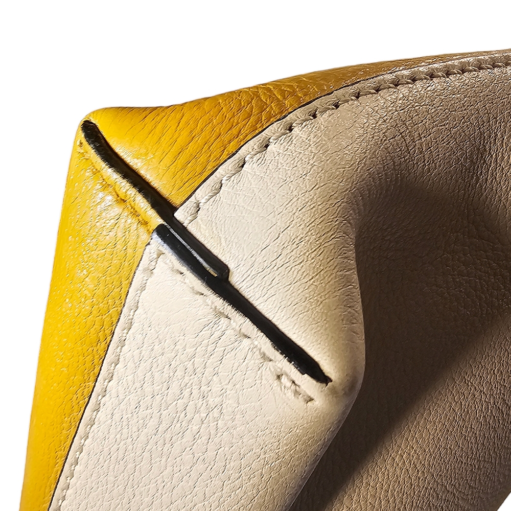 BURBERRY CLUTCH - Picture 5 of 15